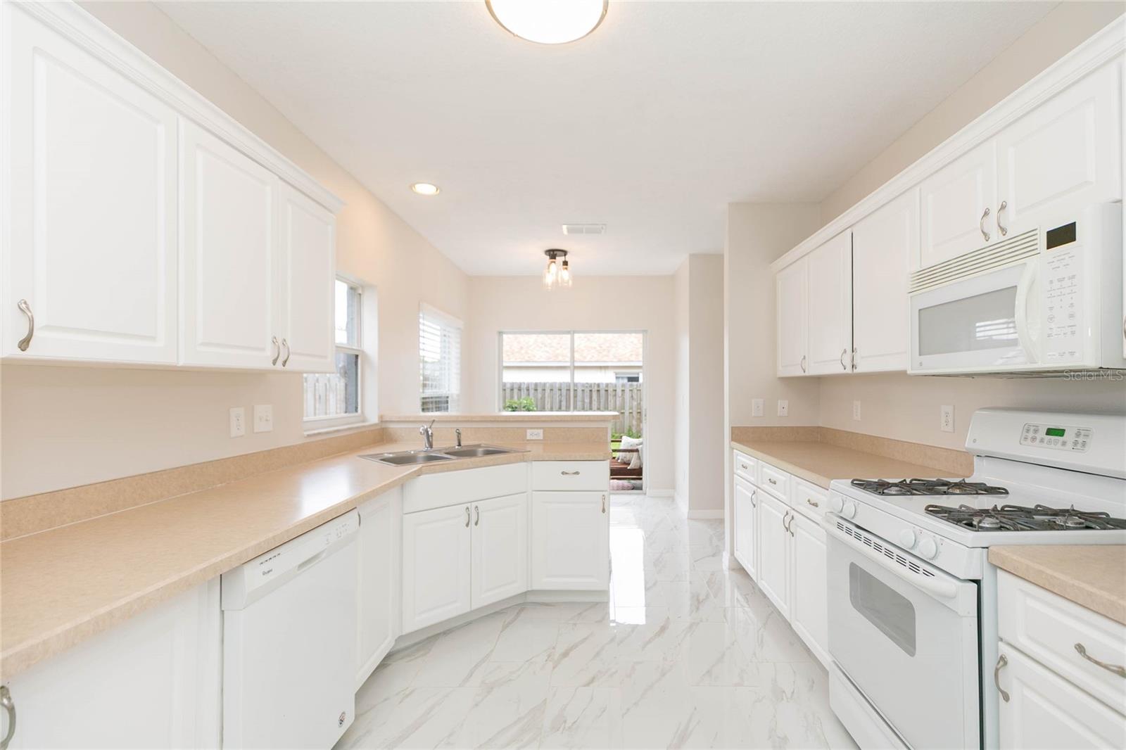 28632 SEASHELL CT, WESLEY CHAPEL, FL, 33545