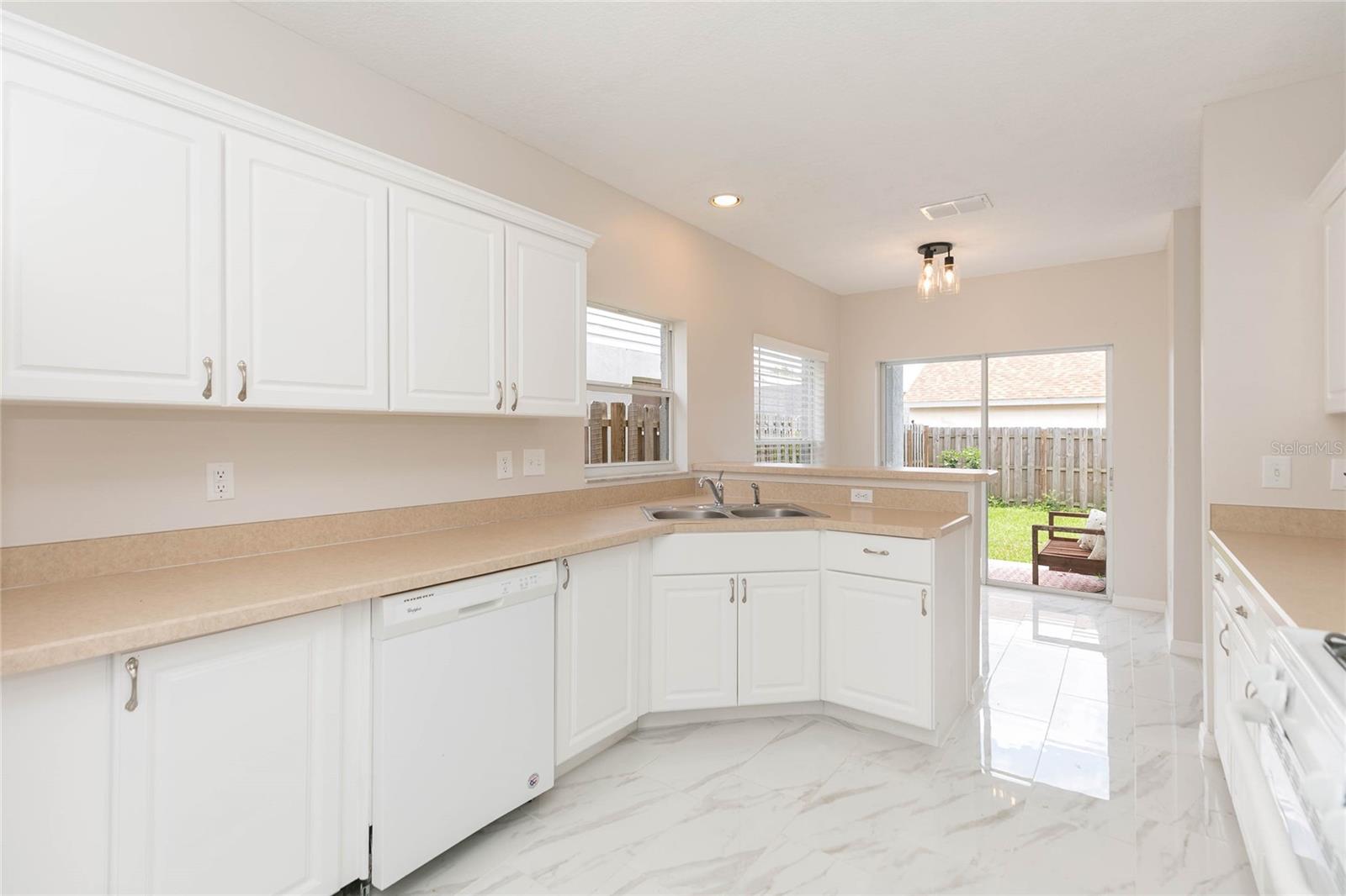 28632 SEASHELL CT, WESLEY CHAPEL, FL, 33545