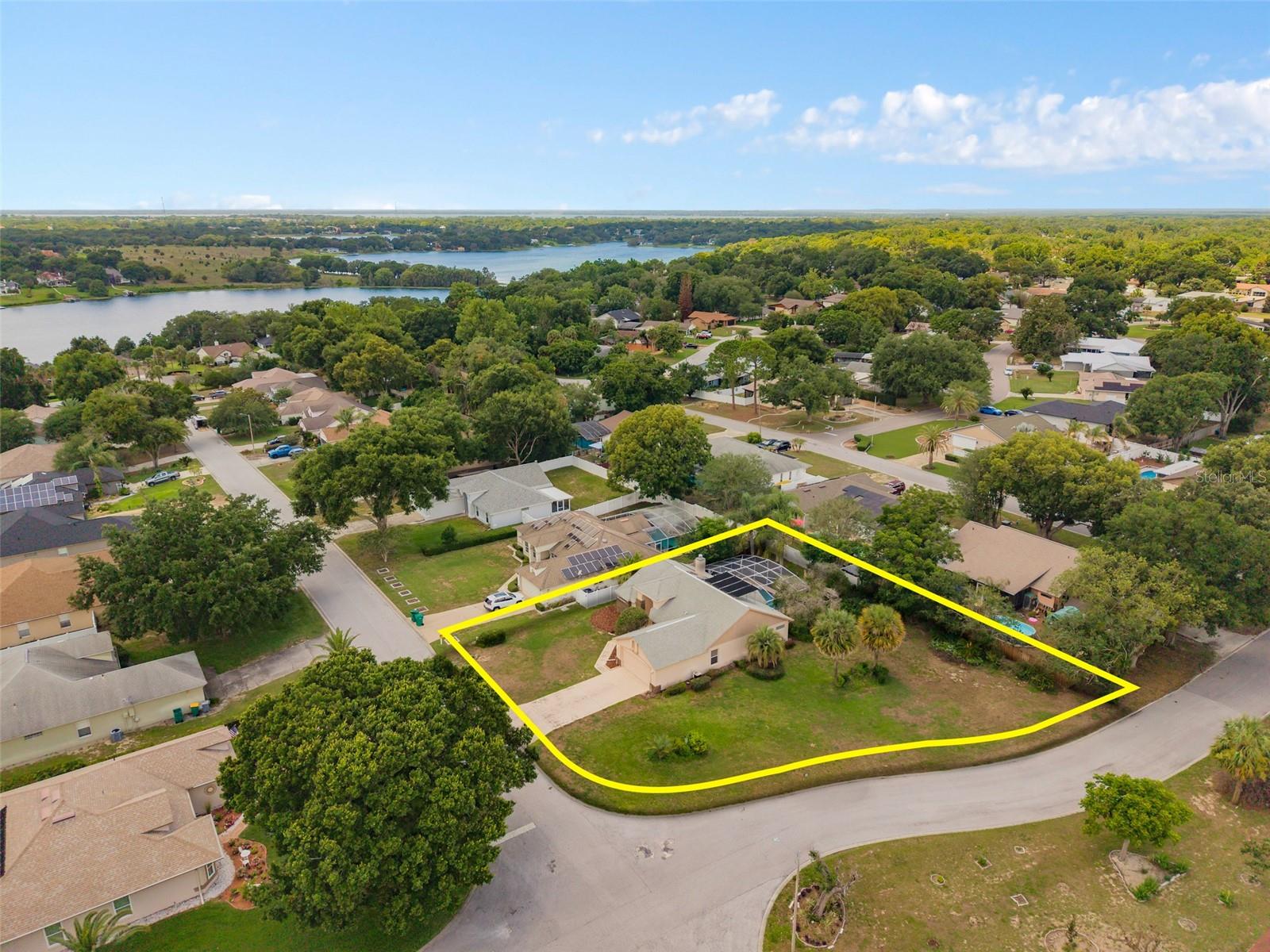 137 MADRONA DR, EUSTIS, FL, 32726