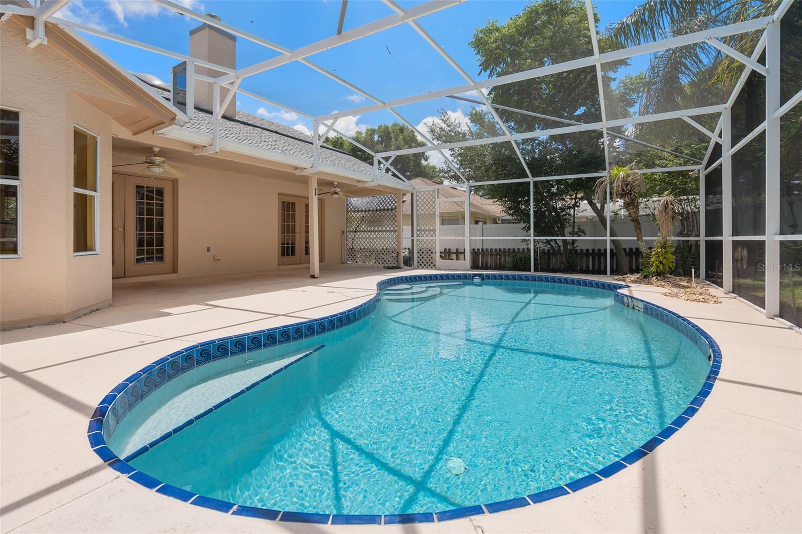 137 MADRONA DR, EUSTIS, FL, 32726