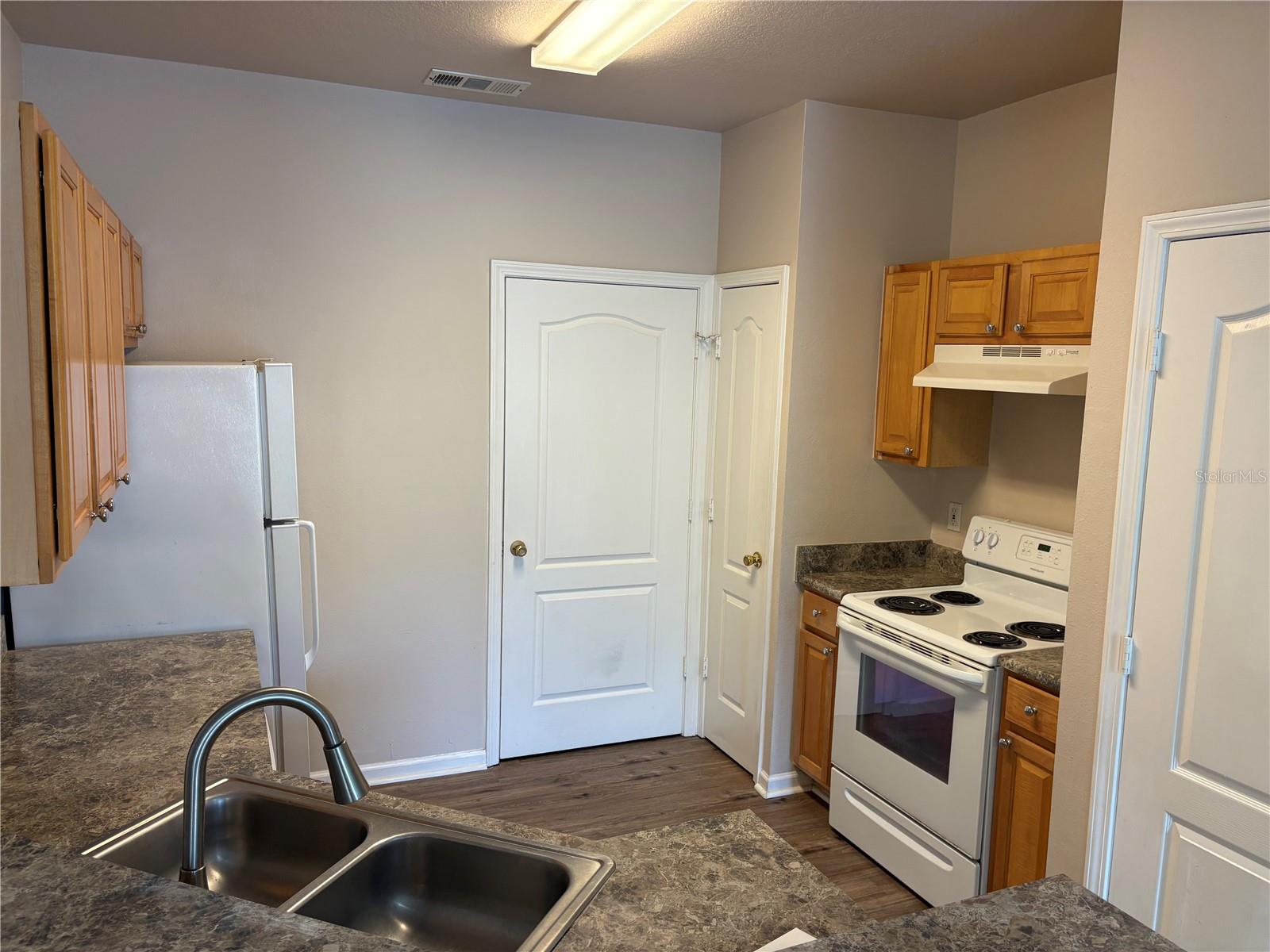 10526 VILLA VIEW CIR #10526, TAMPA, FL, 33647
