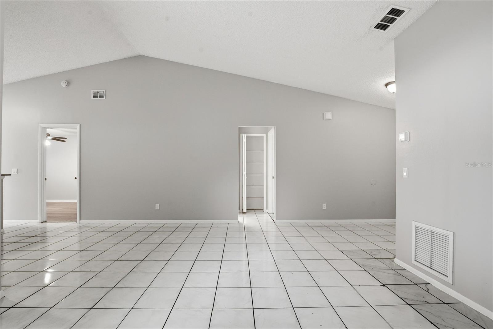 1183 PIN OAK DR, APOPKA, FL, 32703