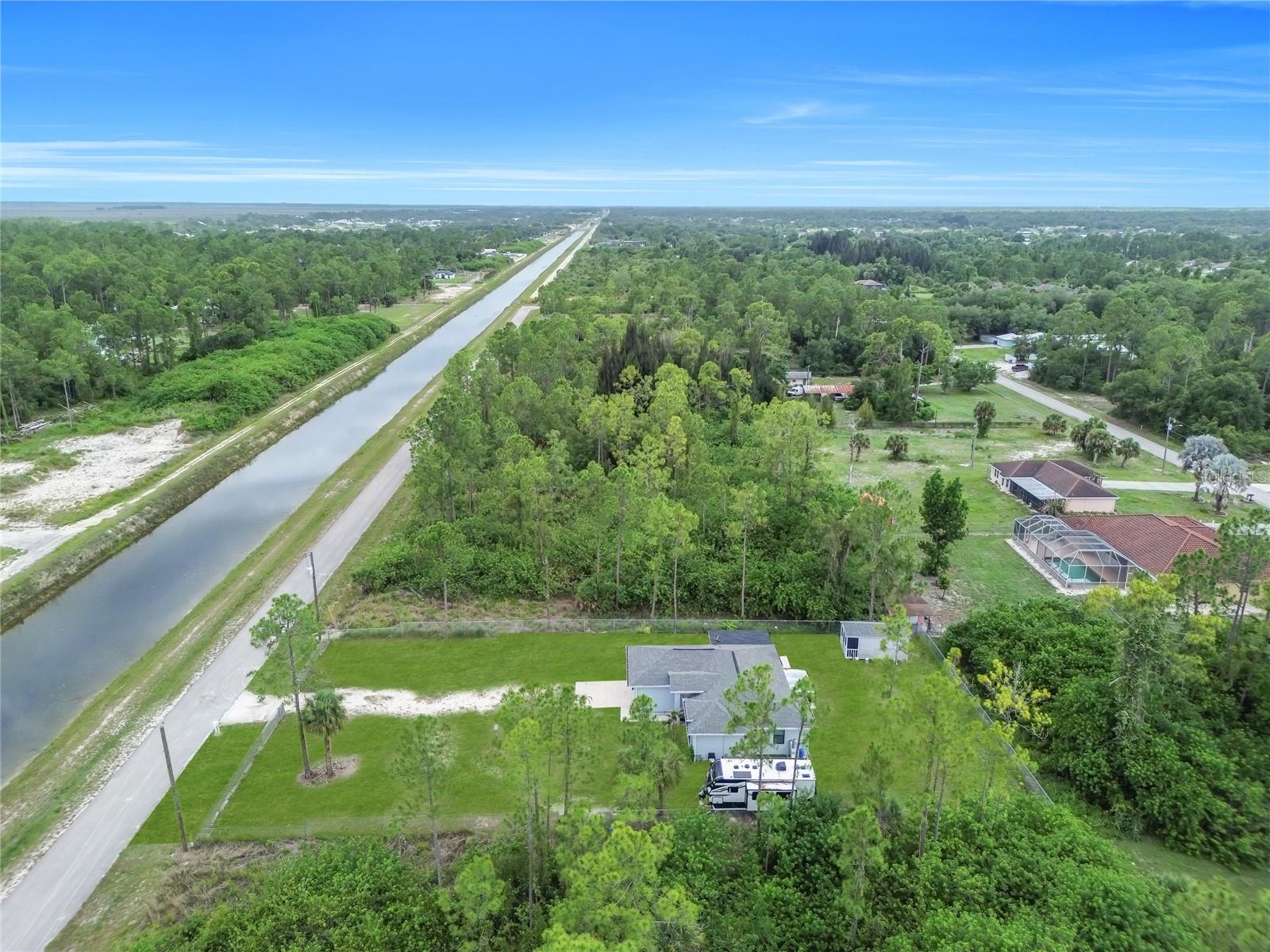2021 HINES AVE, ALVA, FL, 33920