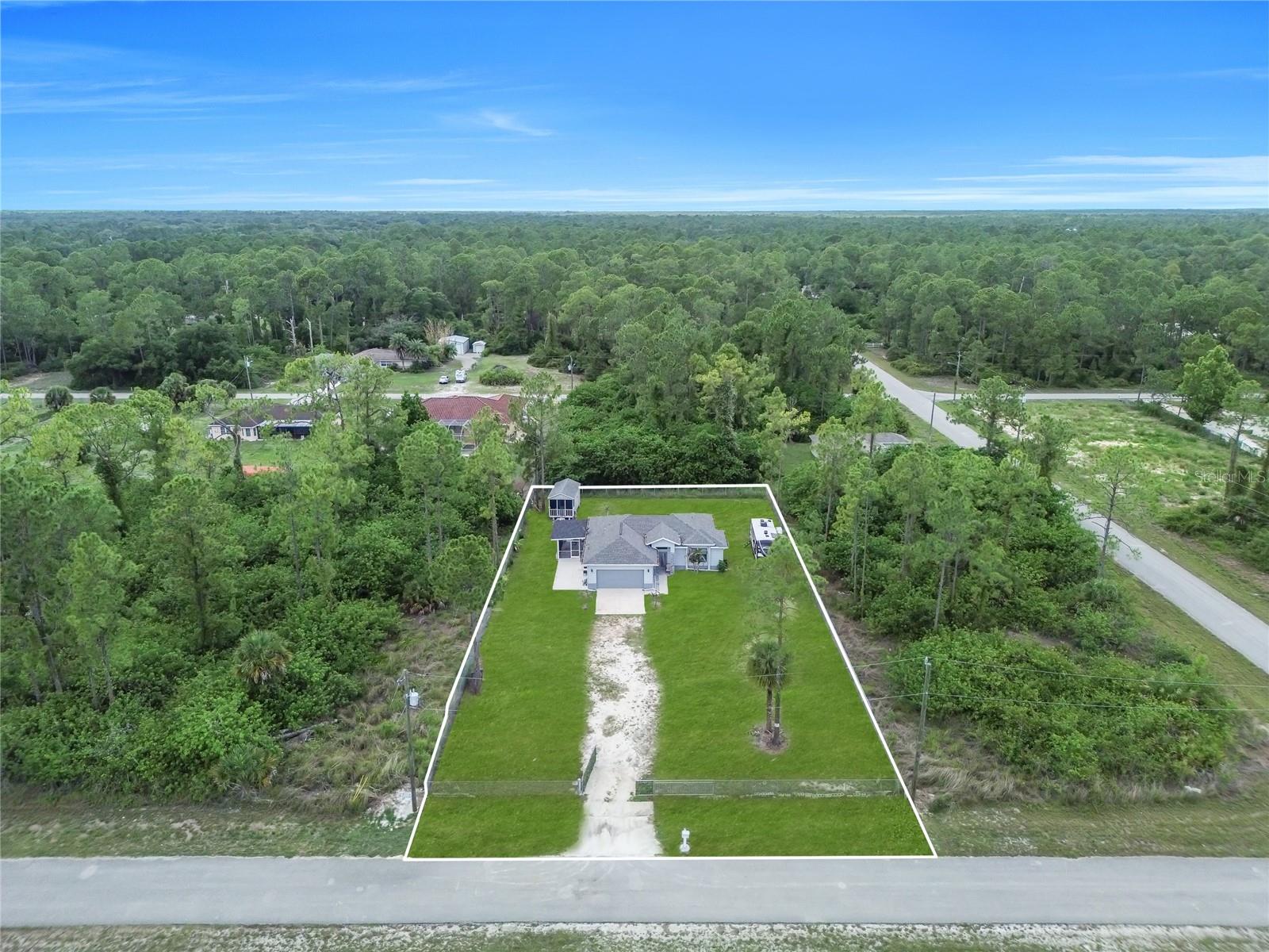2021 HINES AVE, ALVA, FL, 33920