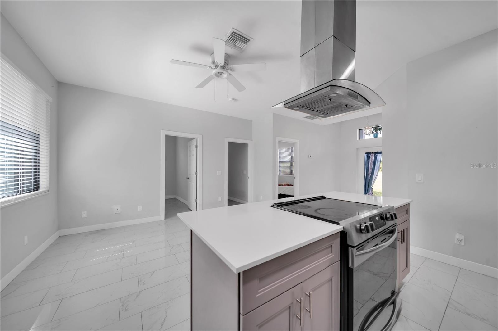 2021 HINES AVE, ALVA, FL, 33920