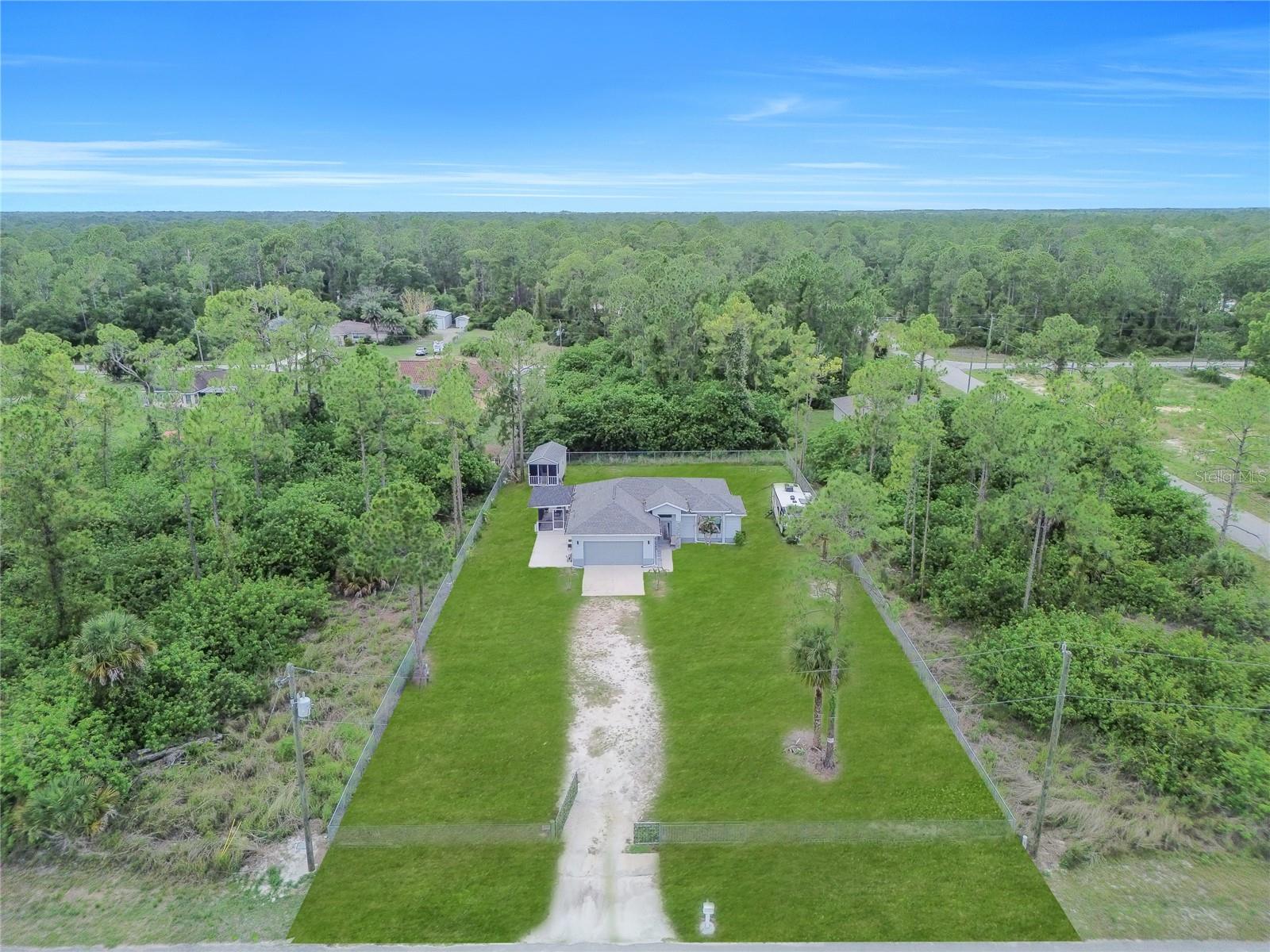2021 HINES AVE, ALVA, FL, 33920