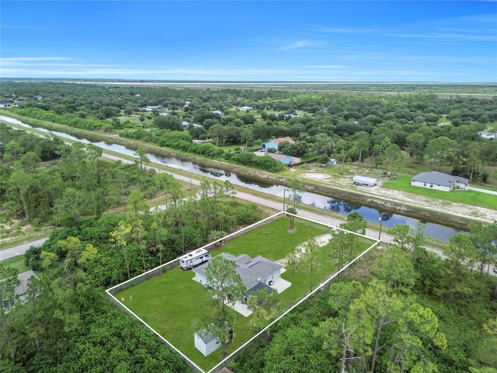2021 HINES AVE, ALVA, FL, 33920