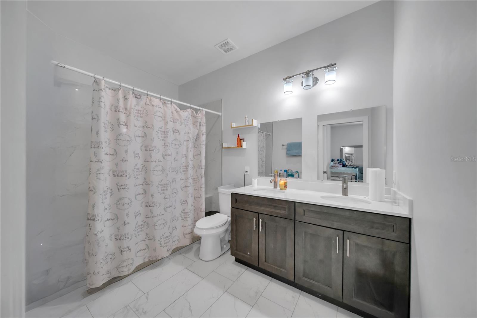 2021 HINES AVE, ALVA, FL, 33920