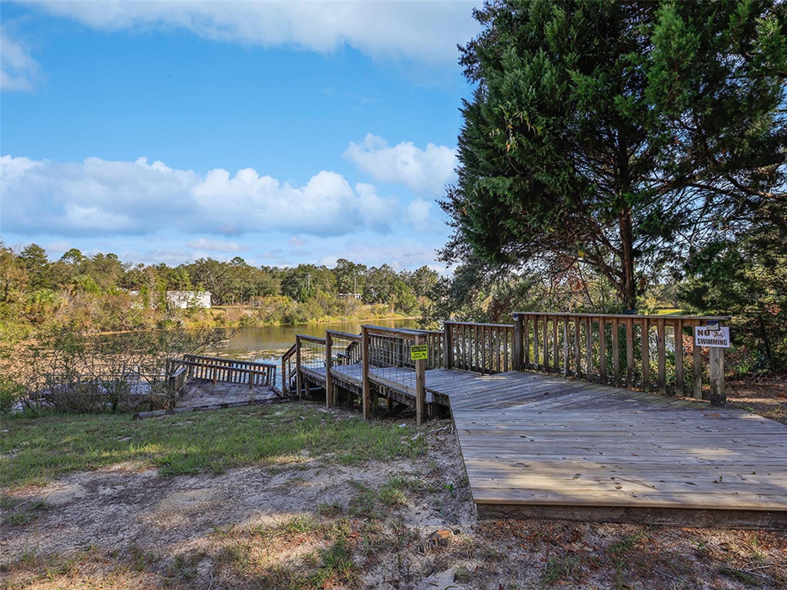 112 8TH ST NE, STEINHATCHEE, FL, 32359