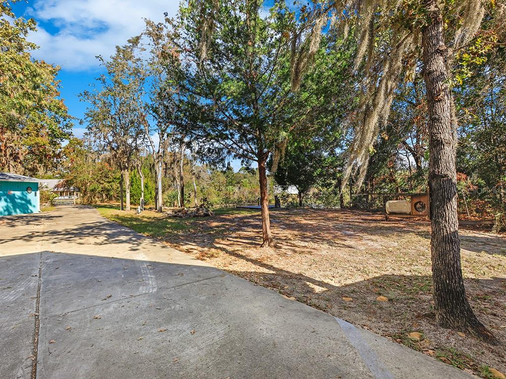 112 8TH ST NE, STEINHATCHEE, FL, 32359