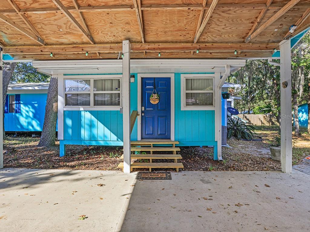 112 8TH ST NE, STEINHATCHEE, FL, 32359