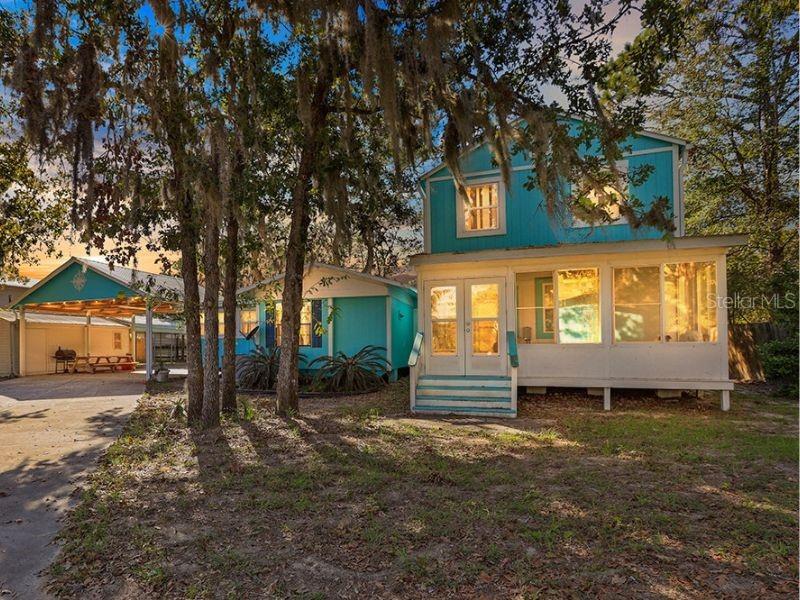 112 8TH ST NE, STEINHATCHEE, FL, 32359