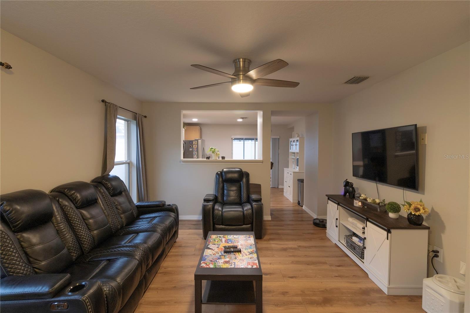 11910 MANGO GROVES BLVD, SEFFNER, FL, 33584