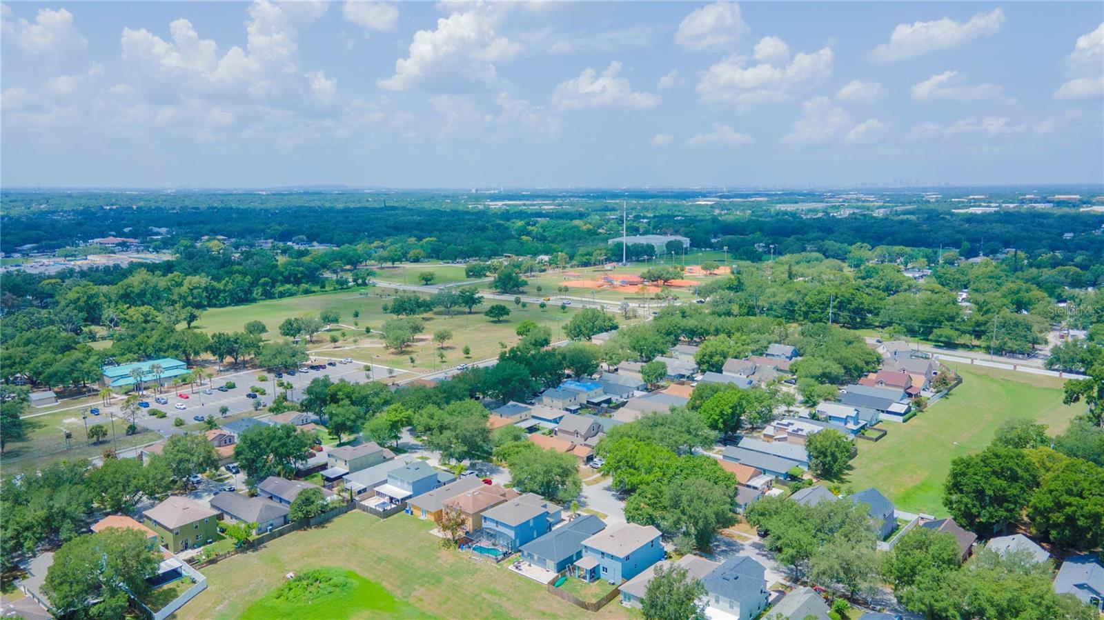 11910 MANGO GROVES BLVD, SEFFNER, FL, 33584