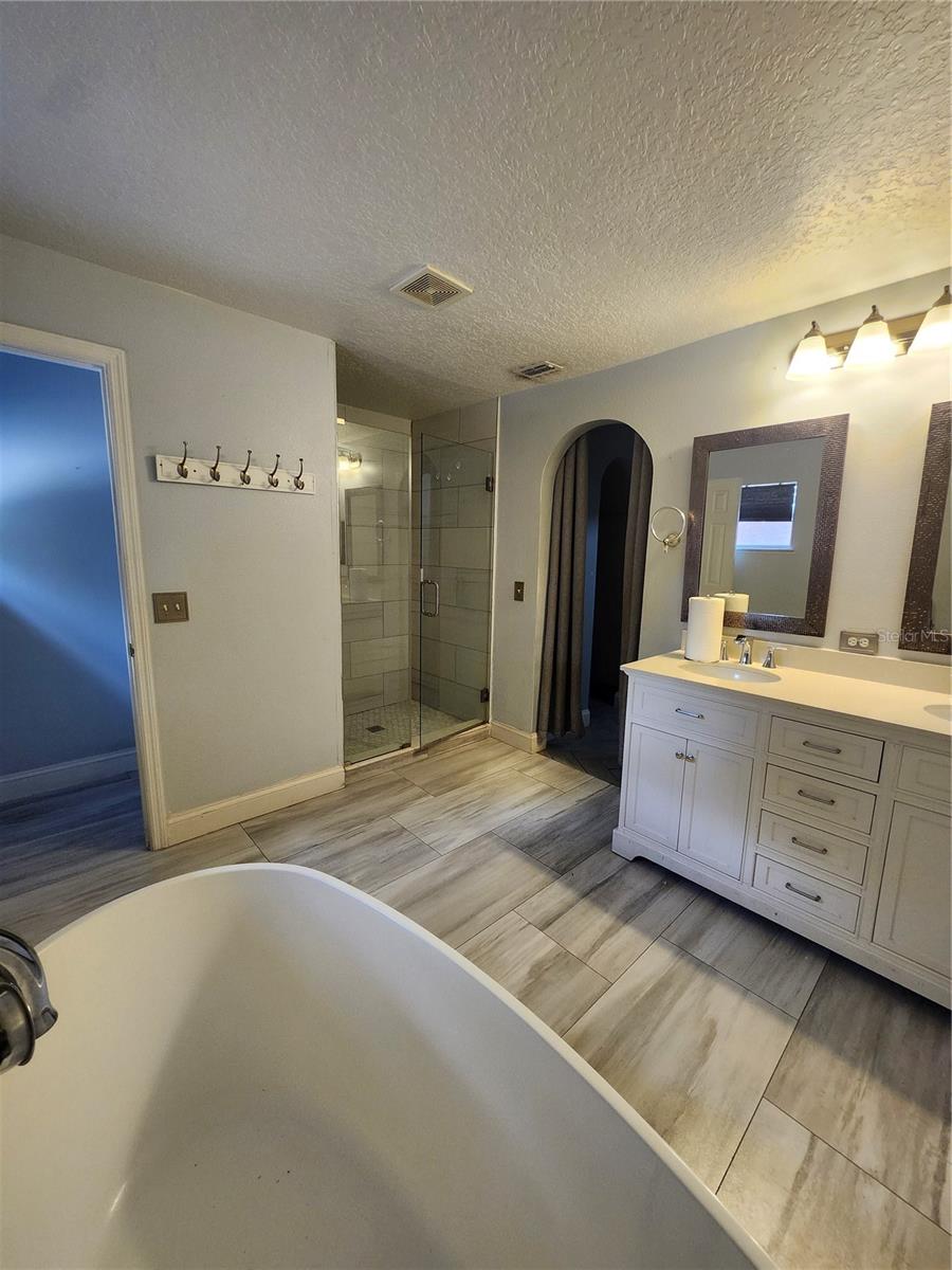2200 EL MARRA DR, OCOEE, FL, 34761
