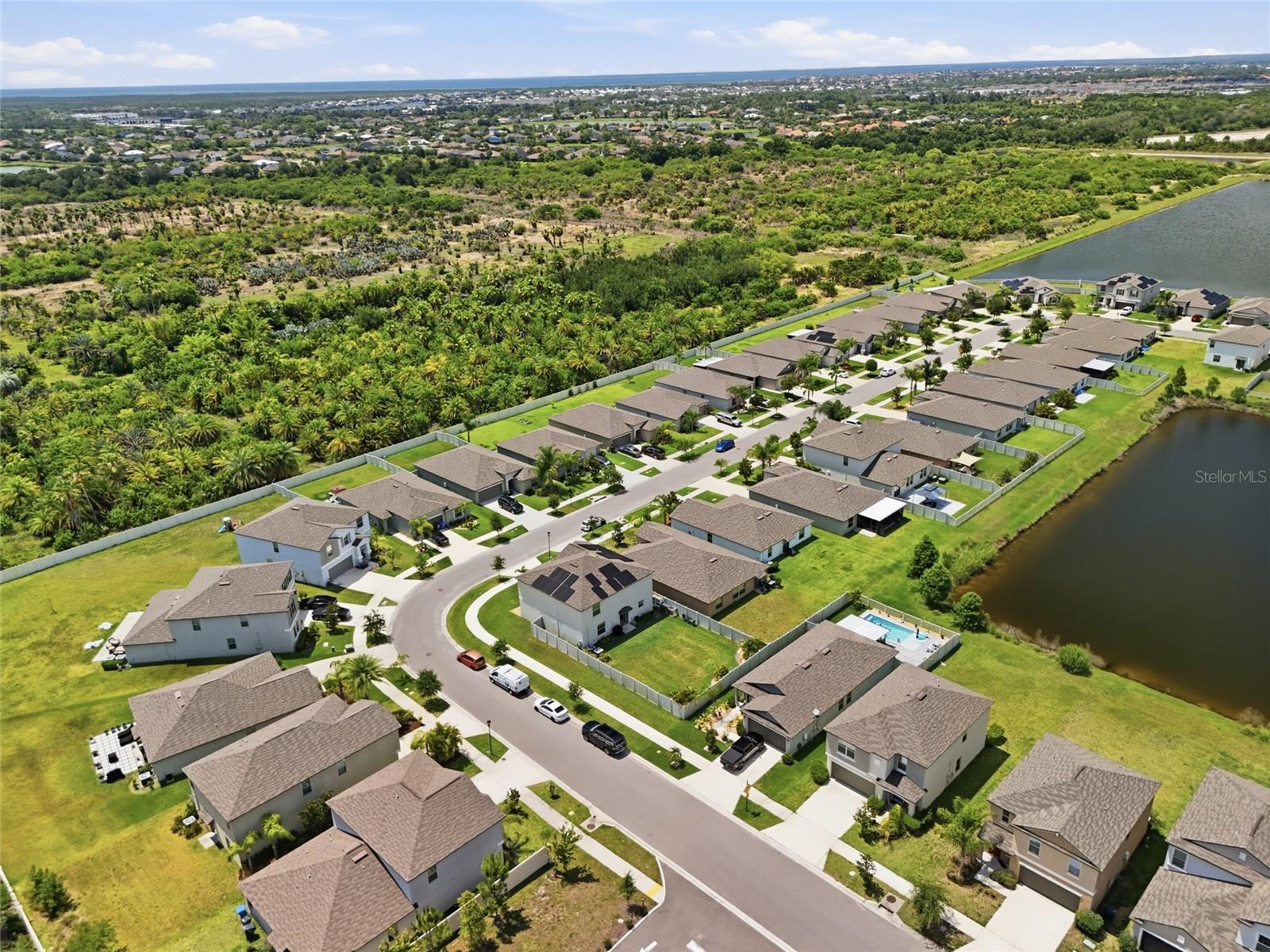 5052 WHITE CHICORY DR, APOLLO BEACH, FL, 33572