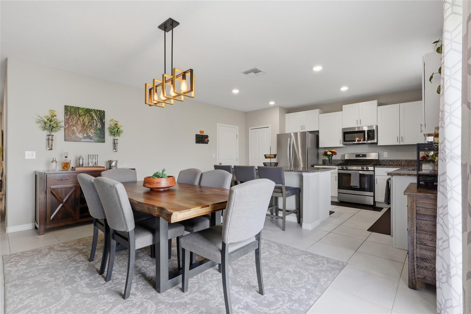 5052 WHITE CHICORY DR, APOLLO BEACH, FL, 33572