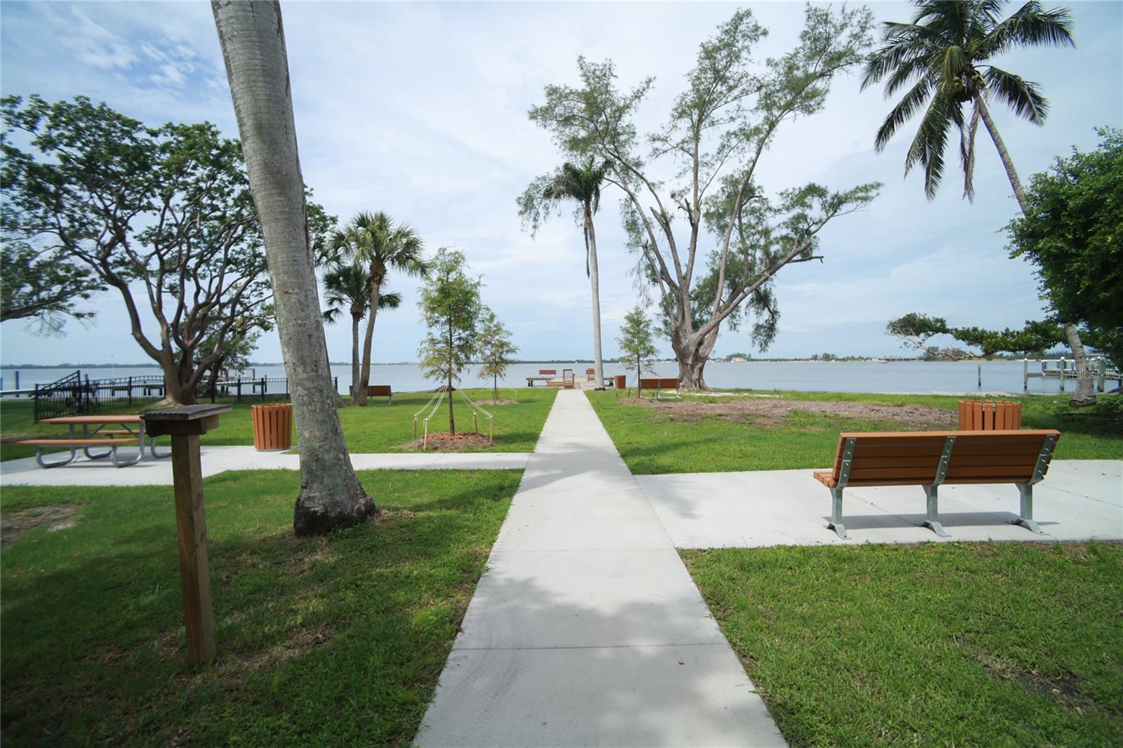 7812 SAN JUAN AVE, BRADENTON, FL, 34209