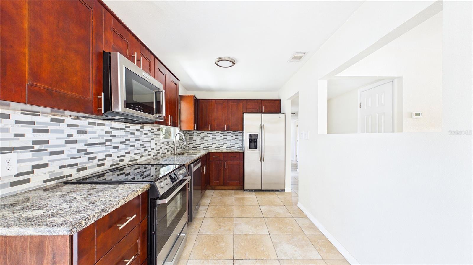 4418 W FAIRVIEW HTS, TAMPA, FL, 33616