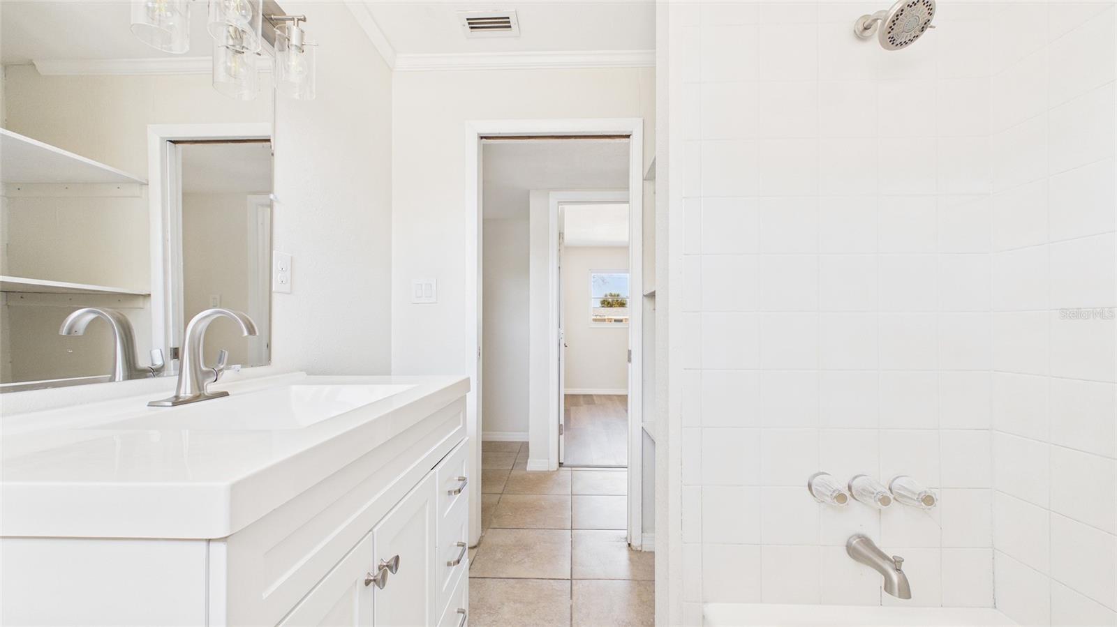 4418 W FAIRVIEW HTS, TAMPA, FL, 33616