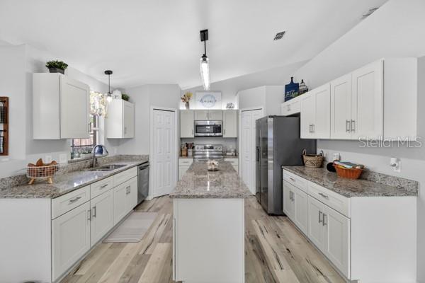 3857 SLEEPY HILL OAKS LOOP, LAKELAND, FL, 33810