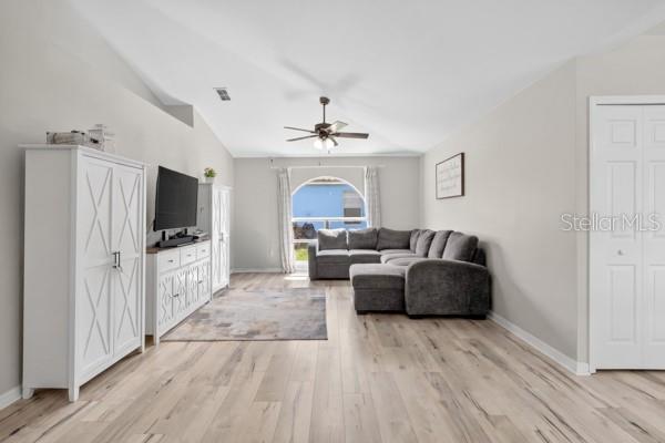 3857 SLEEPY HILL OAKS LOOP, LAKELAND, FL, 33810