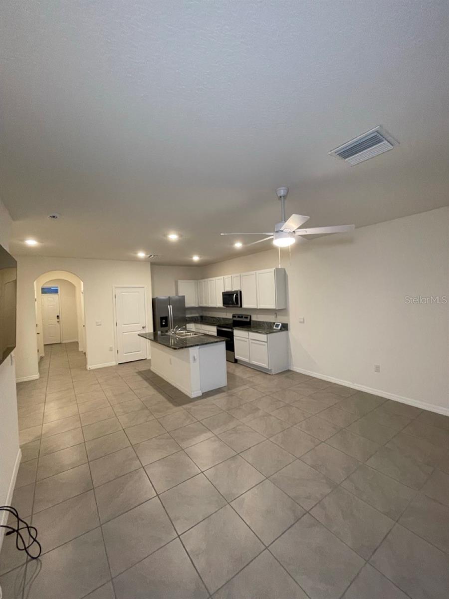 2883 PEONY PRAIRIE LN, WESLEY CHAPEL, FL, 33543