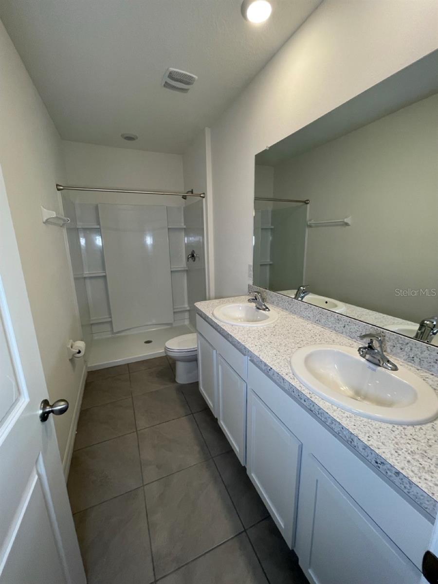 2883 PEONY PRAIRIE LN, WESLEY CHAPEL, FL, 33543