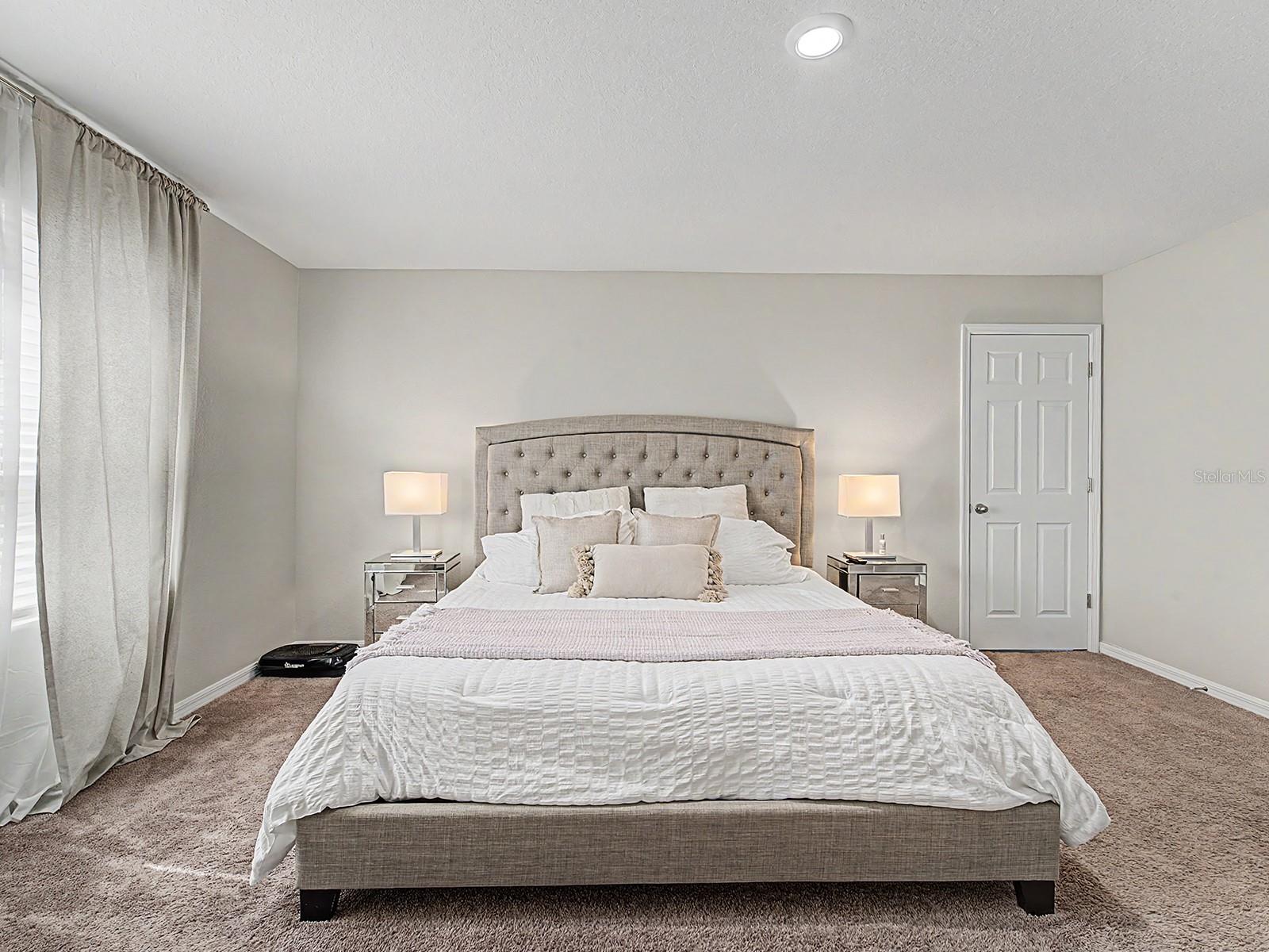 7587 STARFLOWER WAY, WESLEY CHAPEL, FL, 33545