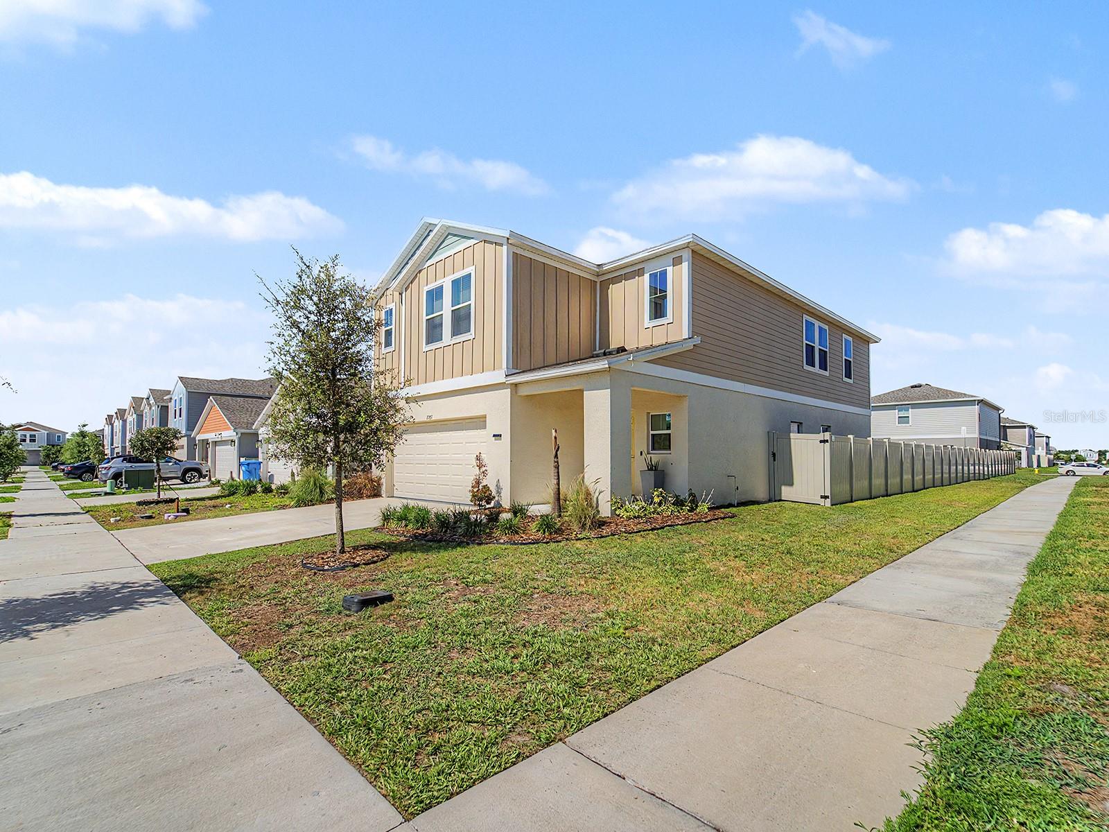 7587 STARFLOWER WAY, WESLEY CHAPEL, FL, 33545