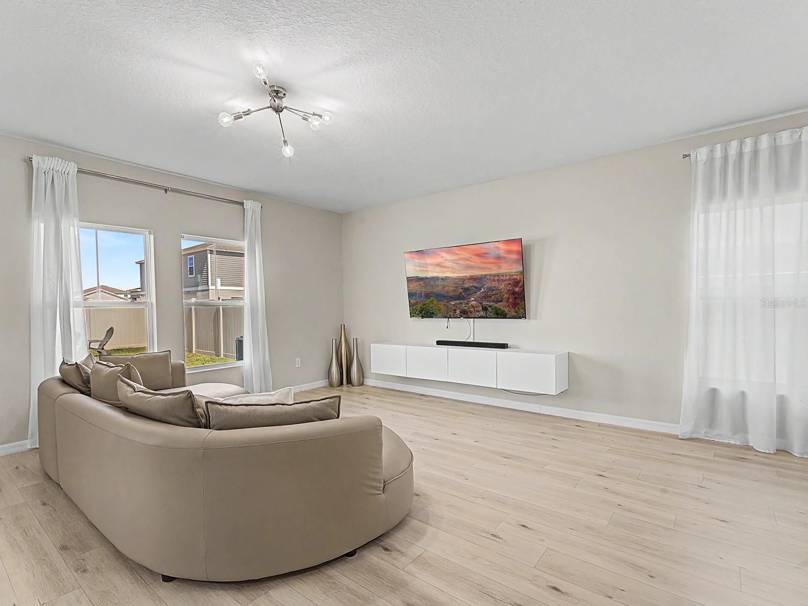 7587 STARFLOWER WAY, WESLEY CHAPEL, FL, 33545