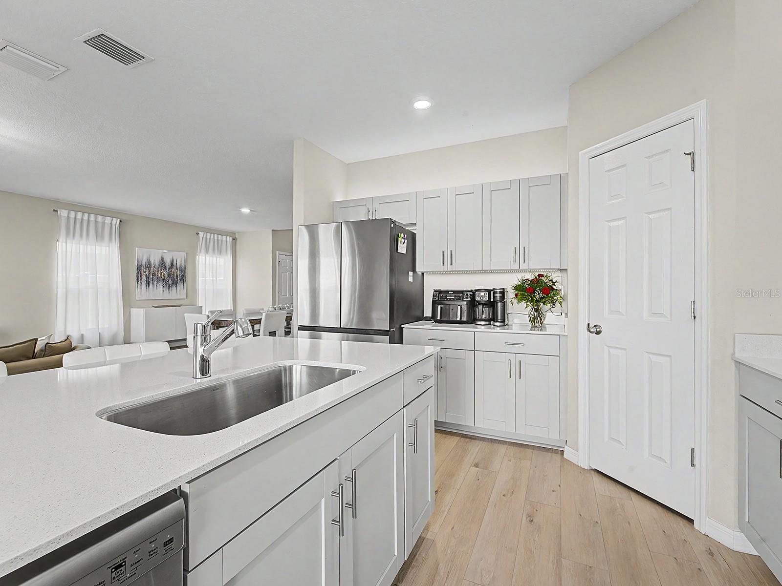 7587 STARFLOWER WAY, WESLEY CHAPEL, FL, 33545