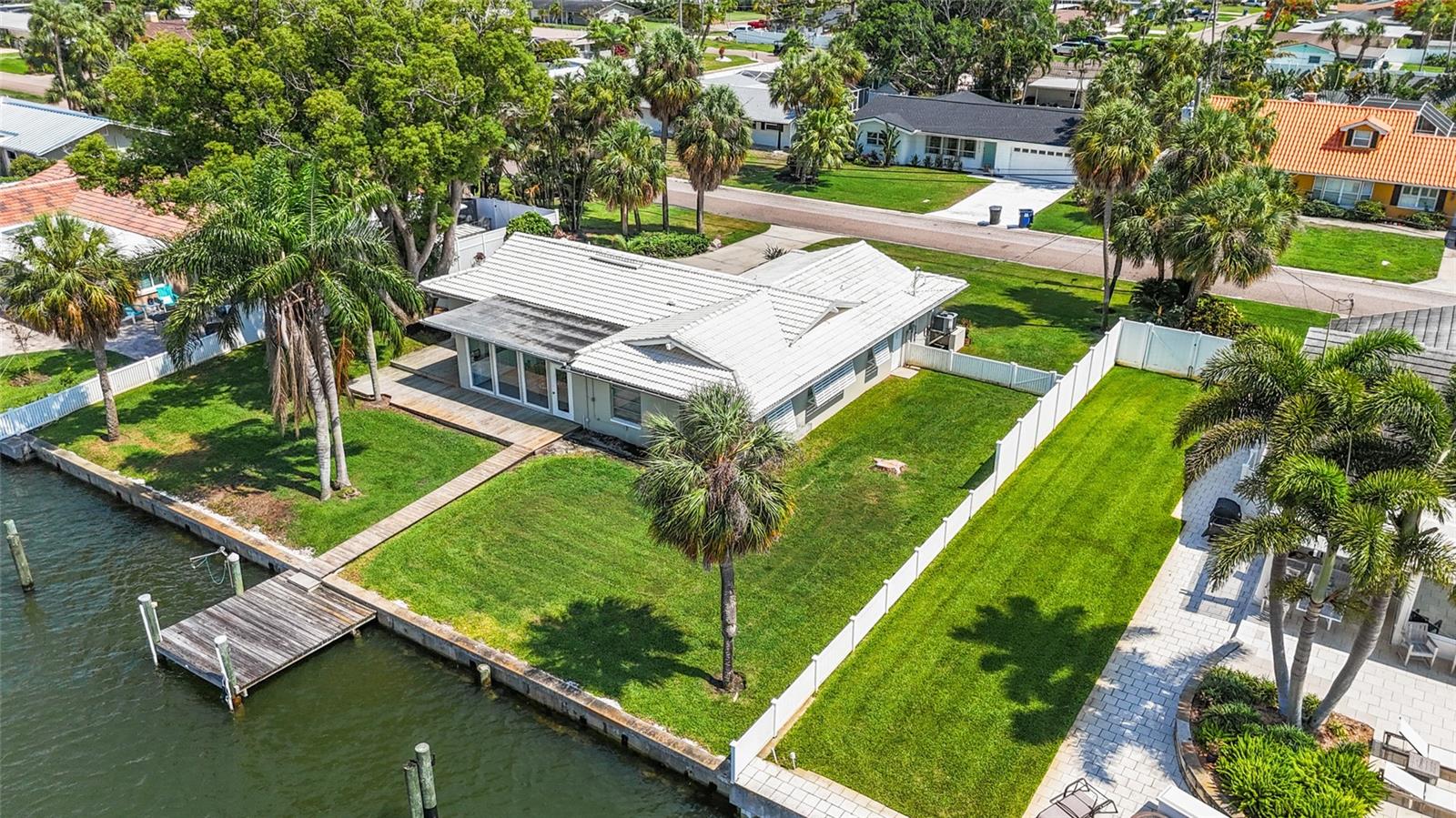 4133 49TH AVE S, ST PETERSBURG, FL, 33711