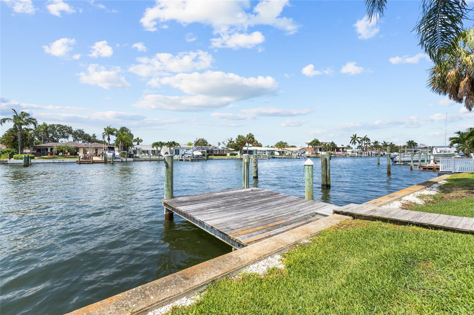 4133 49TH AVE S, ST PETERSBURG, FL, 33711
