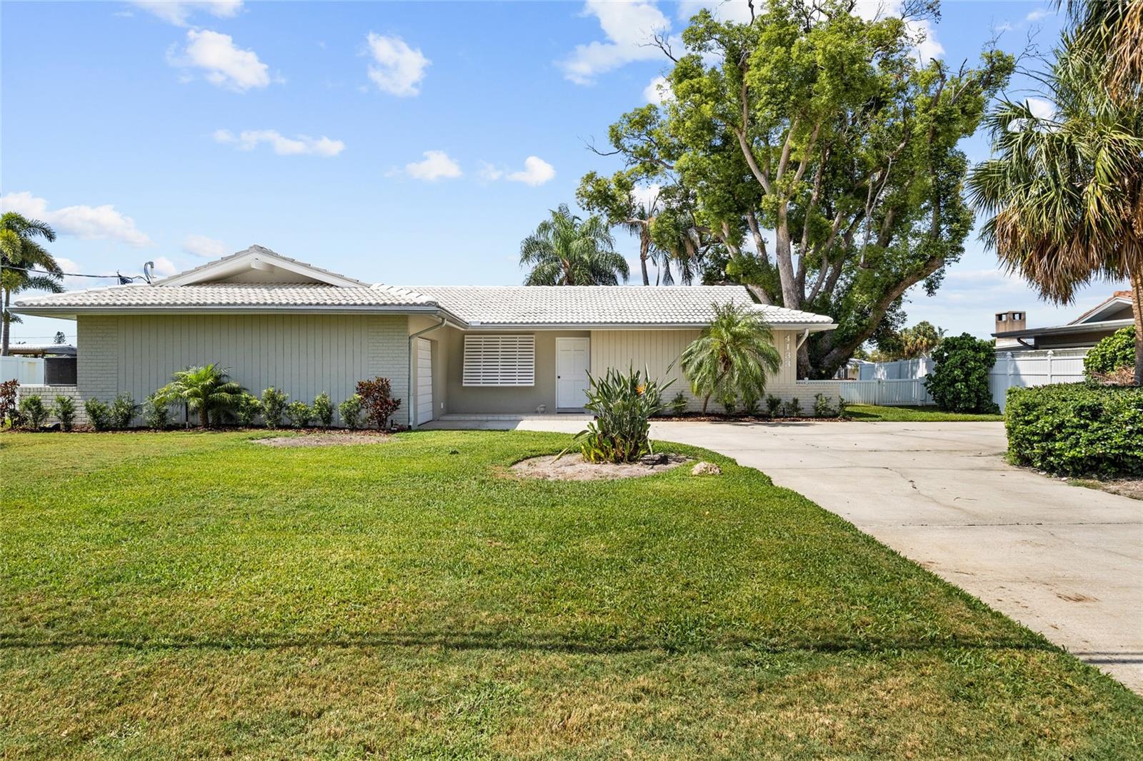 4133 49TH AVE S, ST PETERSBURG, FL, 33711
