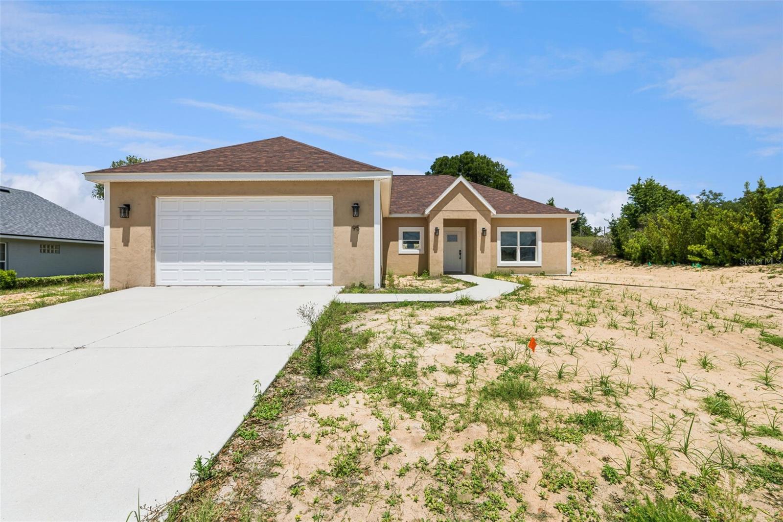95 FAIRWAY CIR, UMATILLA, FL, 32784