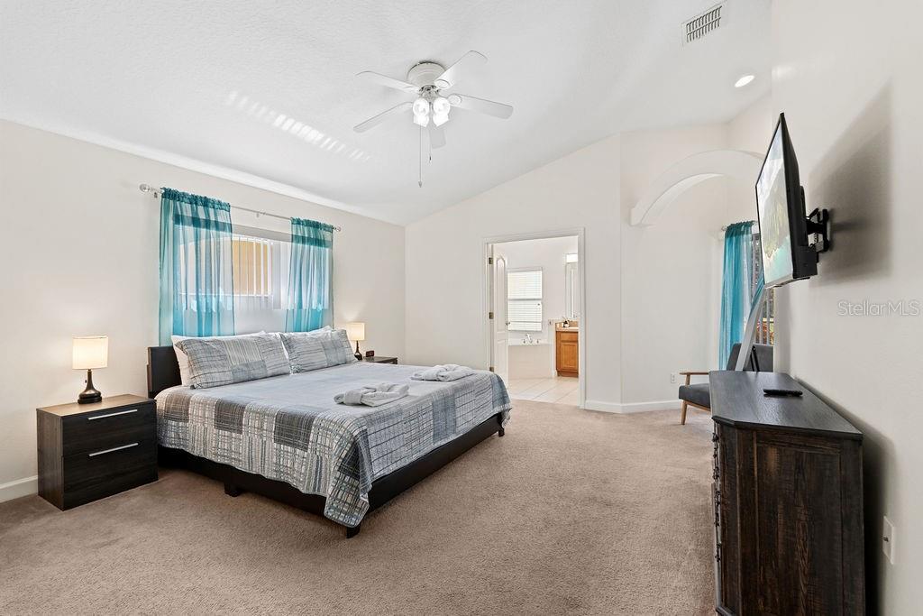 620 OLD BRIDGE CIR, DAVENPORT, FL, 33897