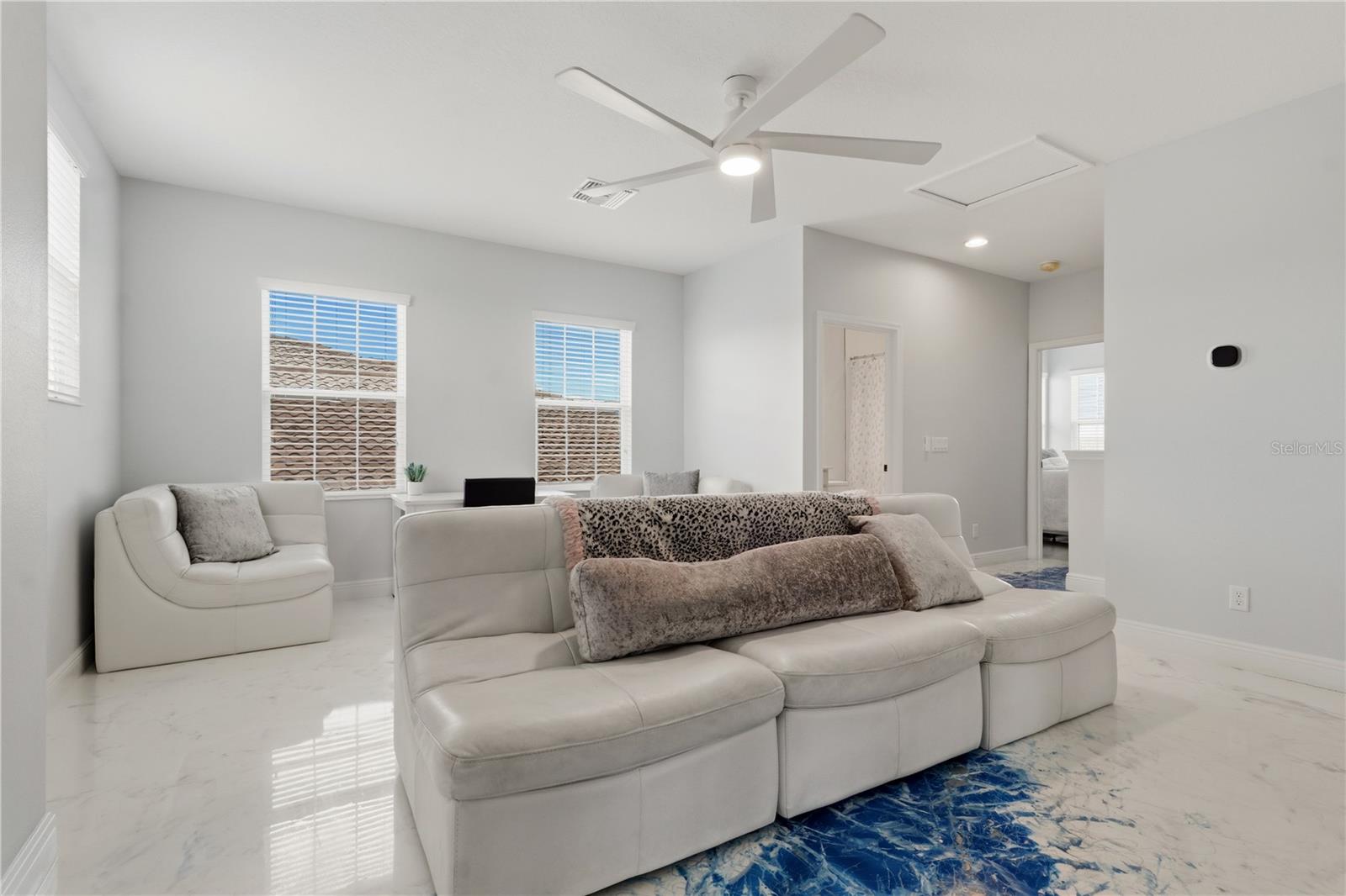 11008 RUSTIC TIMBER LOOP, SAN ANTONIO, FL, 33576