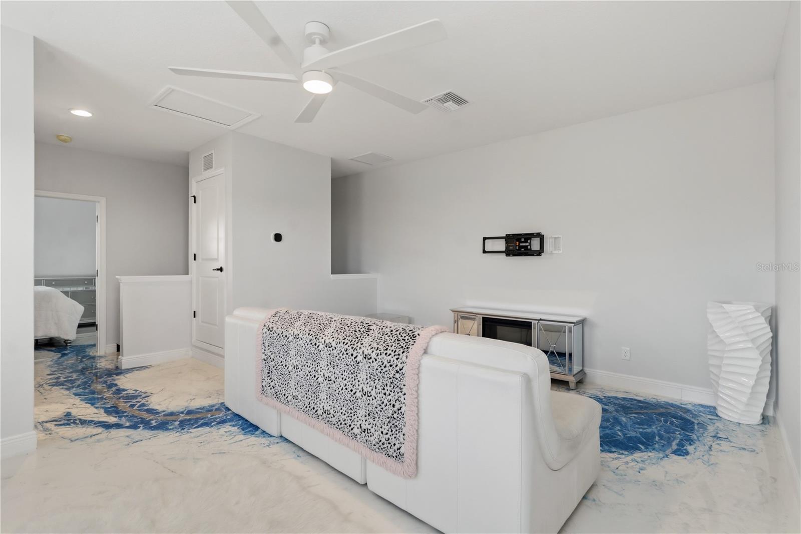 11008 RUSTIC TIMBER LOOP, SAN ANTONIO, FL, 33576