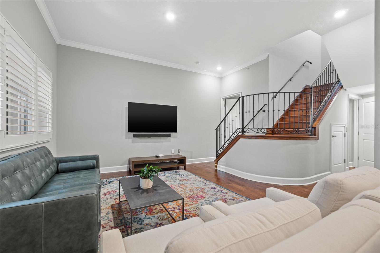300 BEACH DR NE #305, ST PETERSBURG, FL, 33701