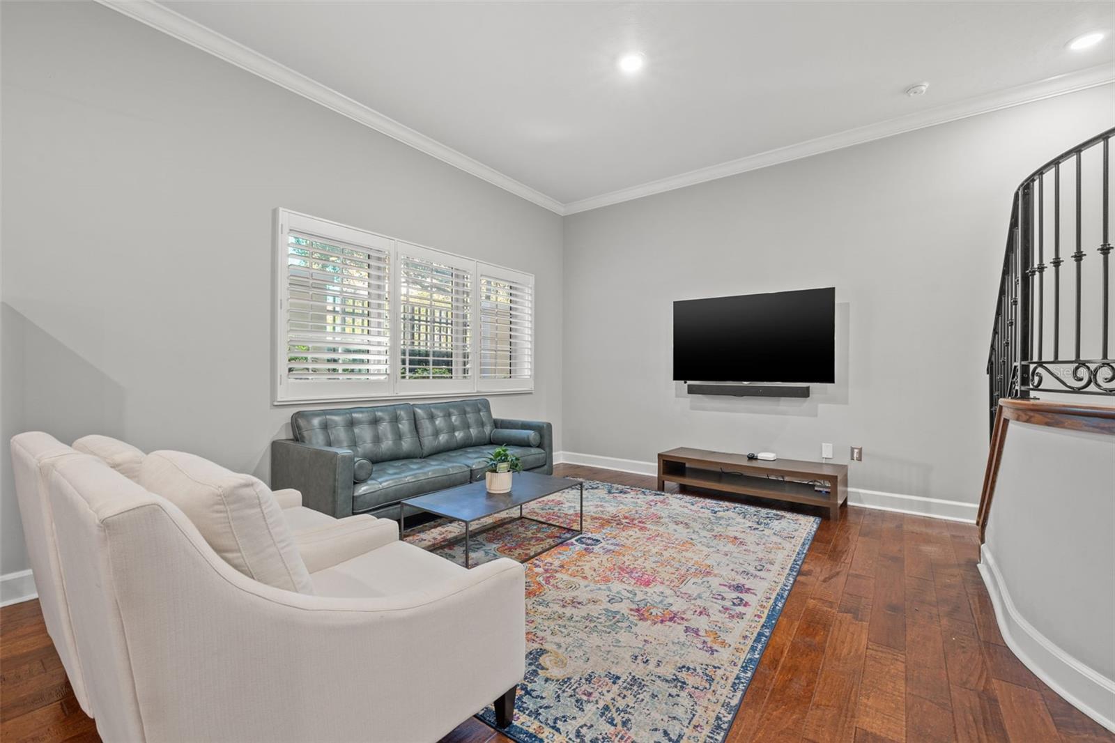 300 BEACH DR NE #305, ST PETERSBURG, FL, 33701