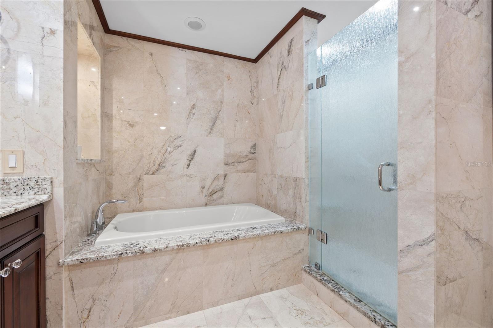 300 BEACH DR NE #305, ST PETERSBURG, FL, 33701