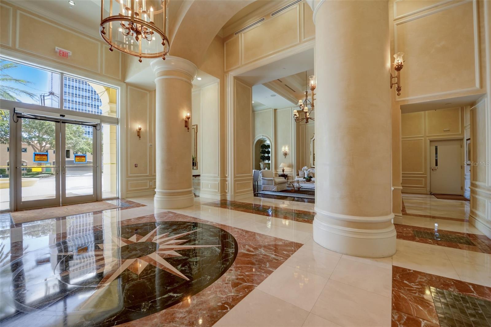 300 BEACH DR NE #305, ST PETERSBURG, FL, 33701