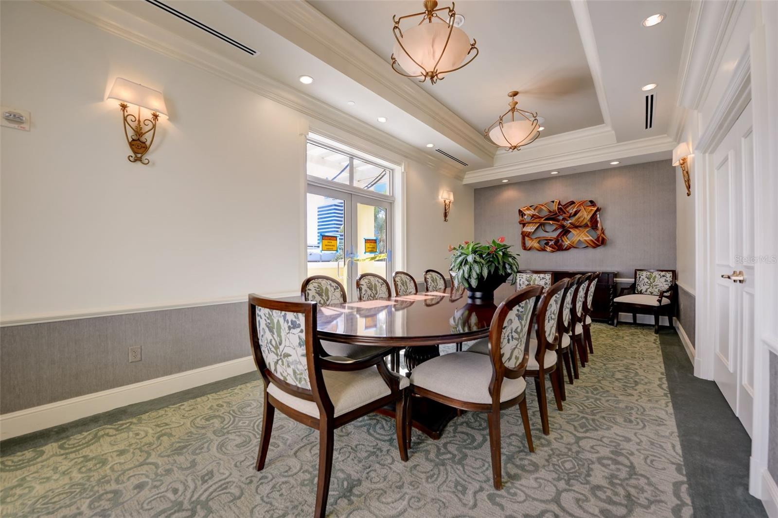 300 BEACH DR NE #305, ST PETERSBURG, FL, 33701
