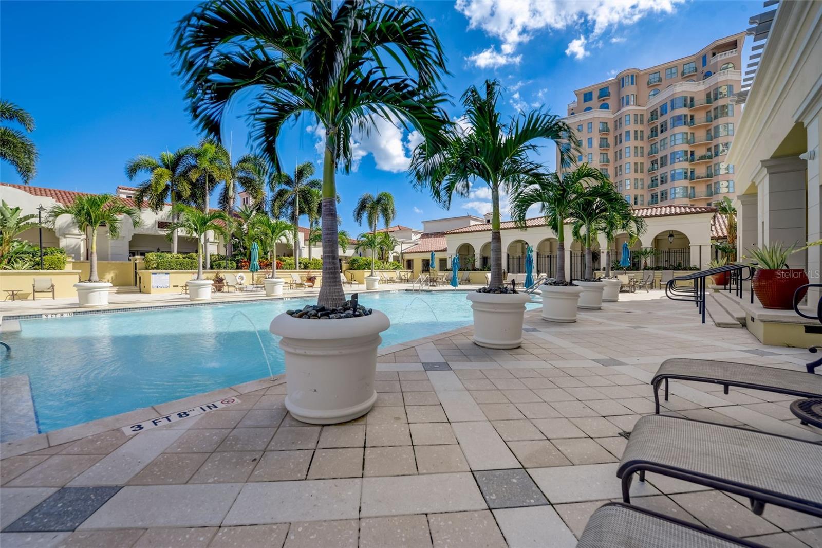 300 BEACH DR NE #305, ST PETERSBURG, FL, 33701