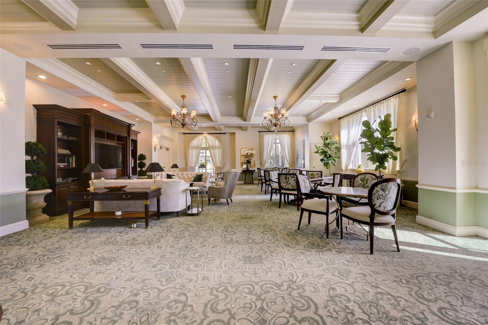 300 BEACH DR NE #305, ST PETERSBURG, FL, 33701