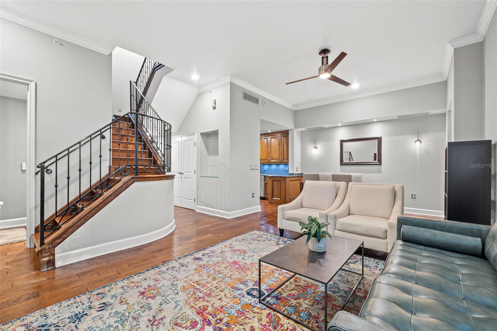 300 BEACH DR NE #305, ST PETERSBURG, FL, 33701