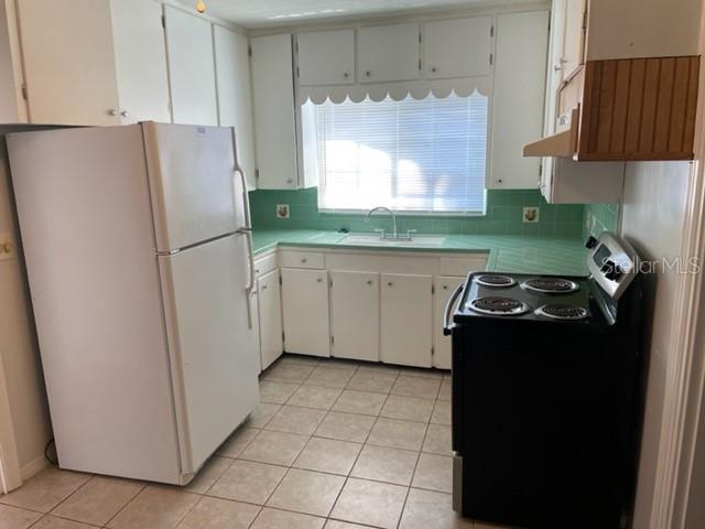 888 14TH AVE S, ST PETERSBURG, FL, 33701
