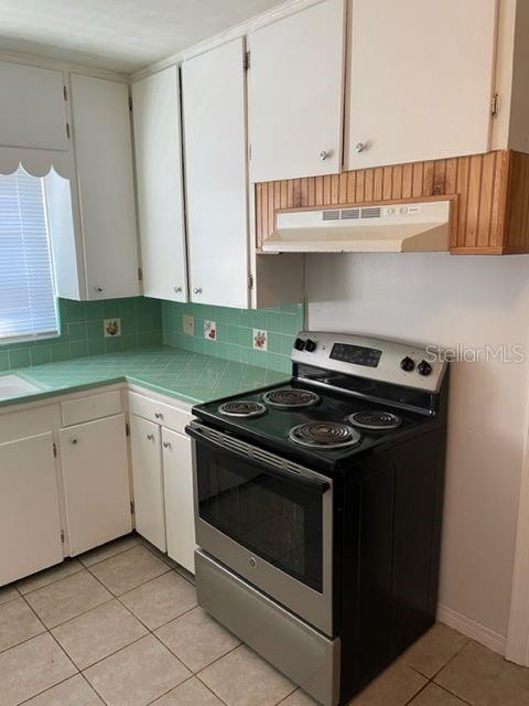 888 14TH AVE S, ST PETERSBURG, FL, 33701