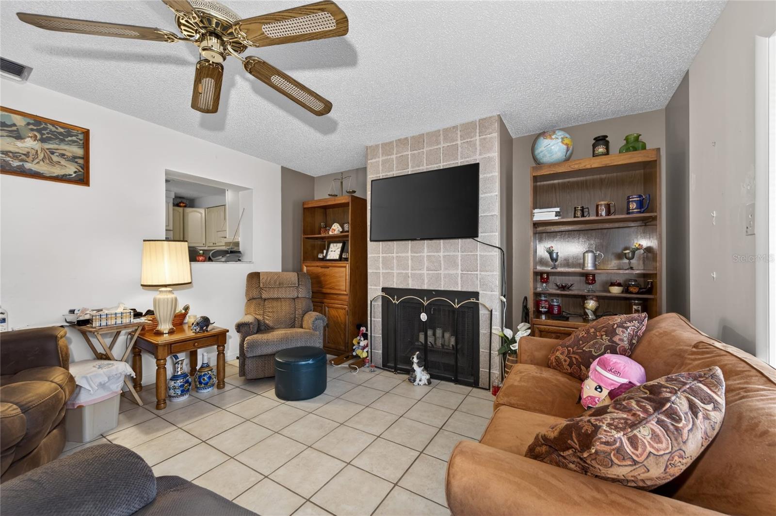 8433 LIMONIA DR, INDIAN LAKE ESTATES, FL, 33855